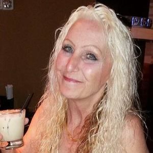 Meet your Posher, Babette